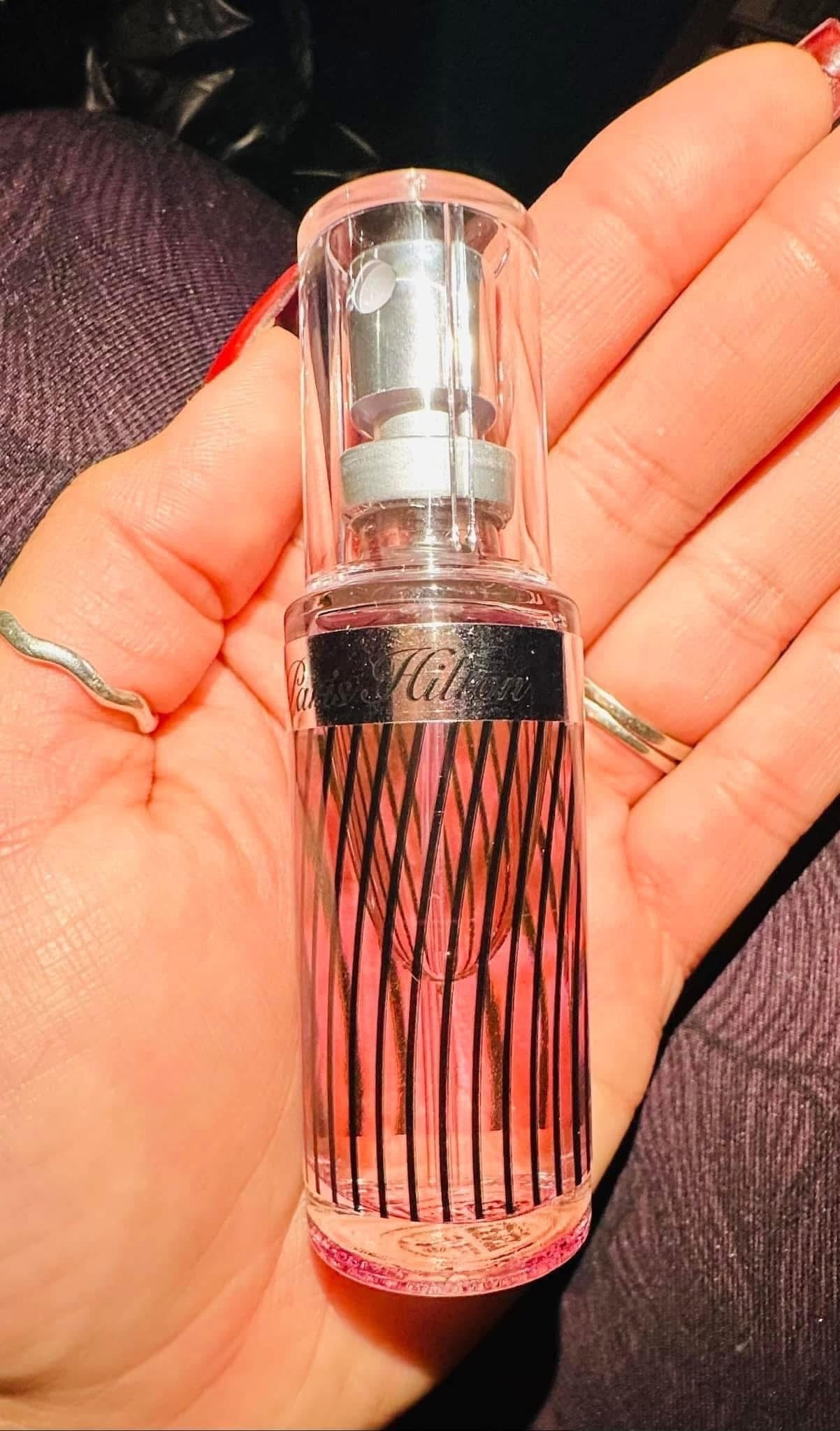 PERFUMES MINI POR MAYOREO 20 piezas por $3200+ ENVÍO