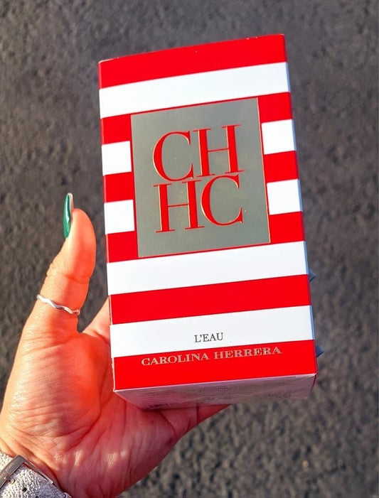Chic Carolina Herrera para Mujeres 100ml l’Eau