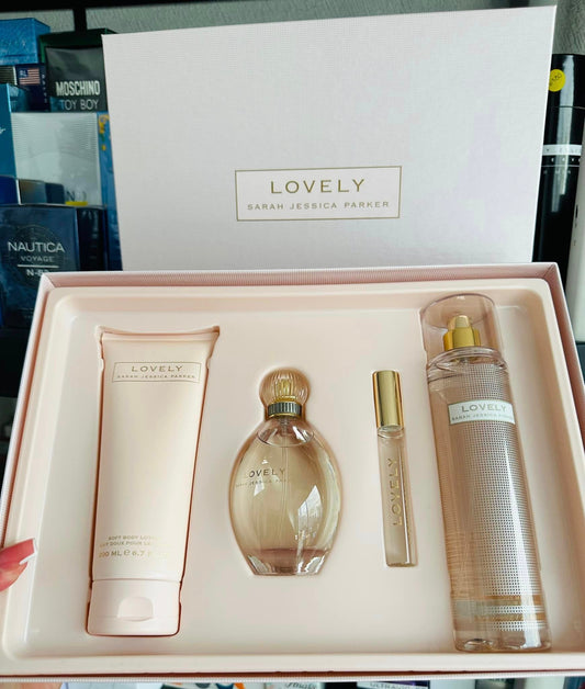 Lovely Sarah Jessica Parker Set 4 Pieces
