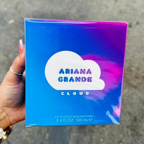 Cloud Ariana Grande para Mujeres EDP 100ml